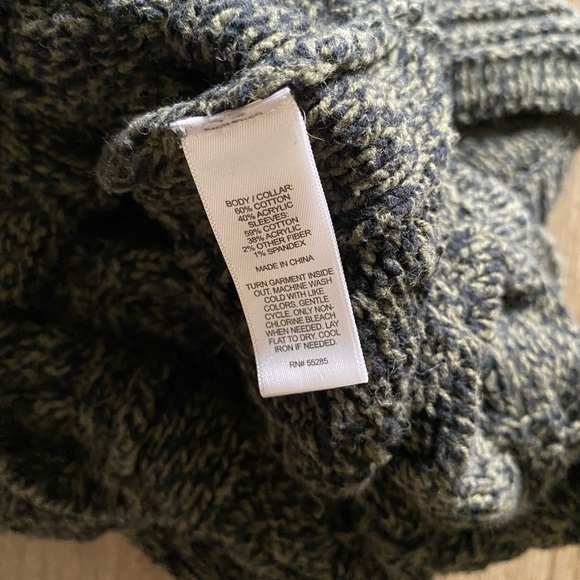 Lot of chunky sweaters - Picture 2 of 8